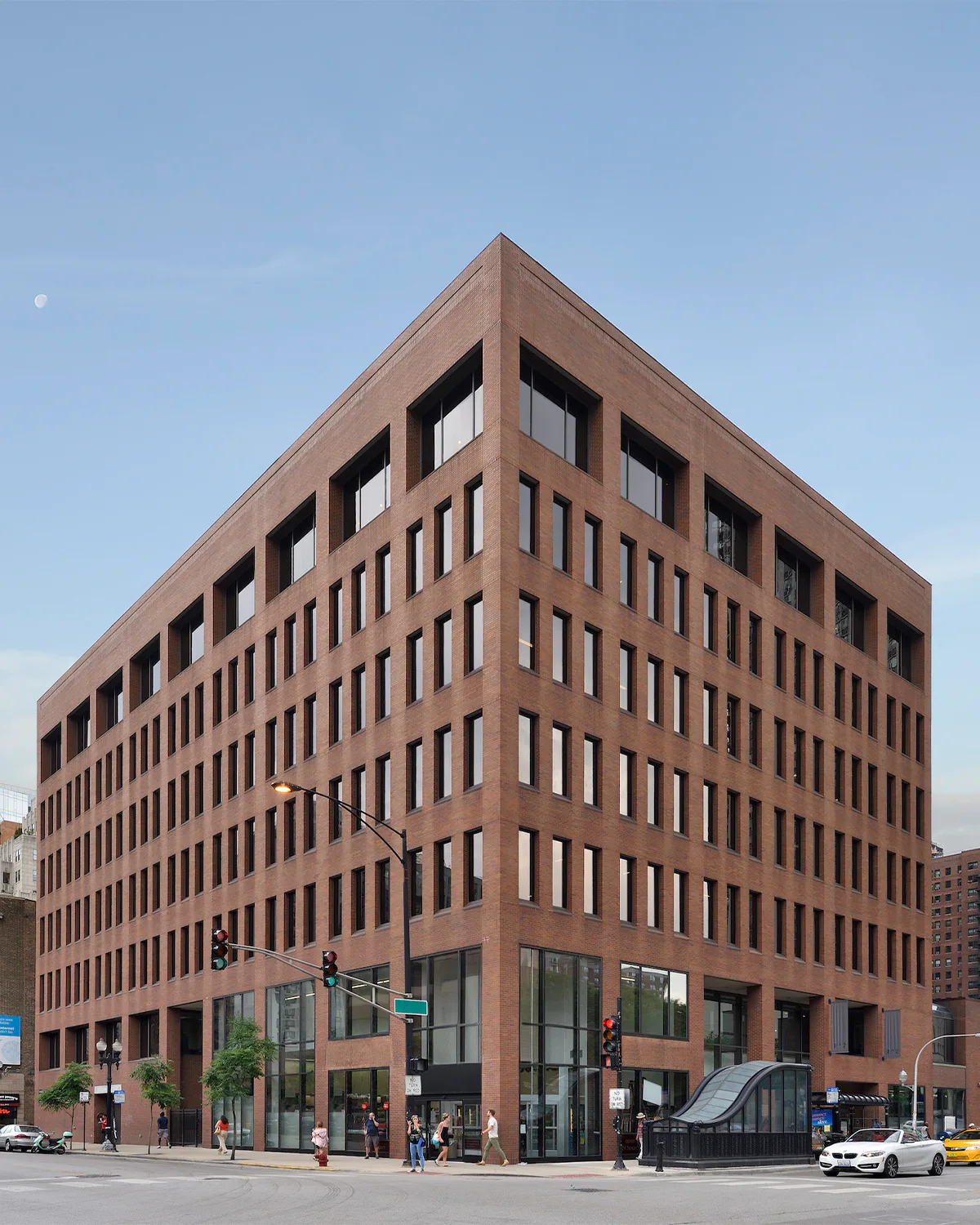 1165 N Clark